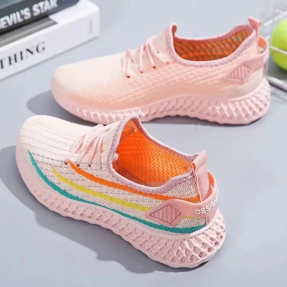 Women's Sneakers/Running Shoes